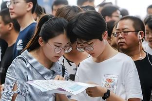 比火箭时期还猛？哈登末节三分7投6中 创个人单节三分命中数新高